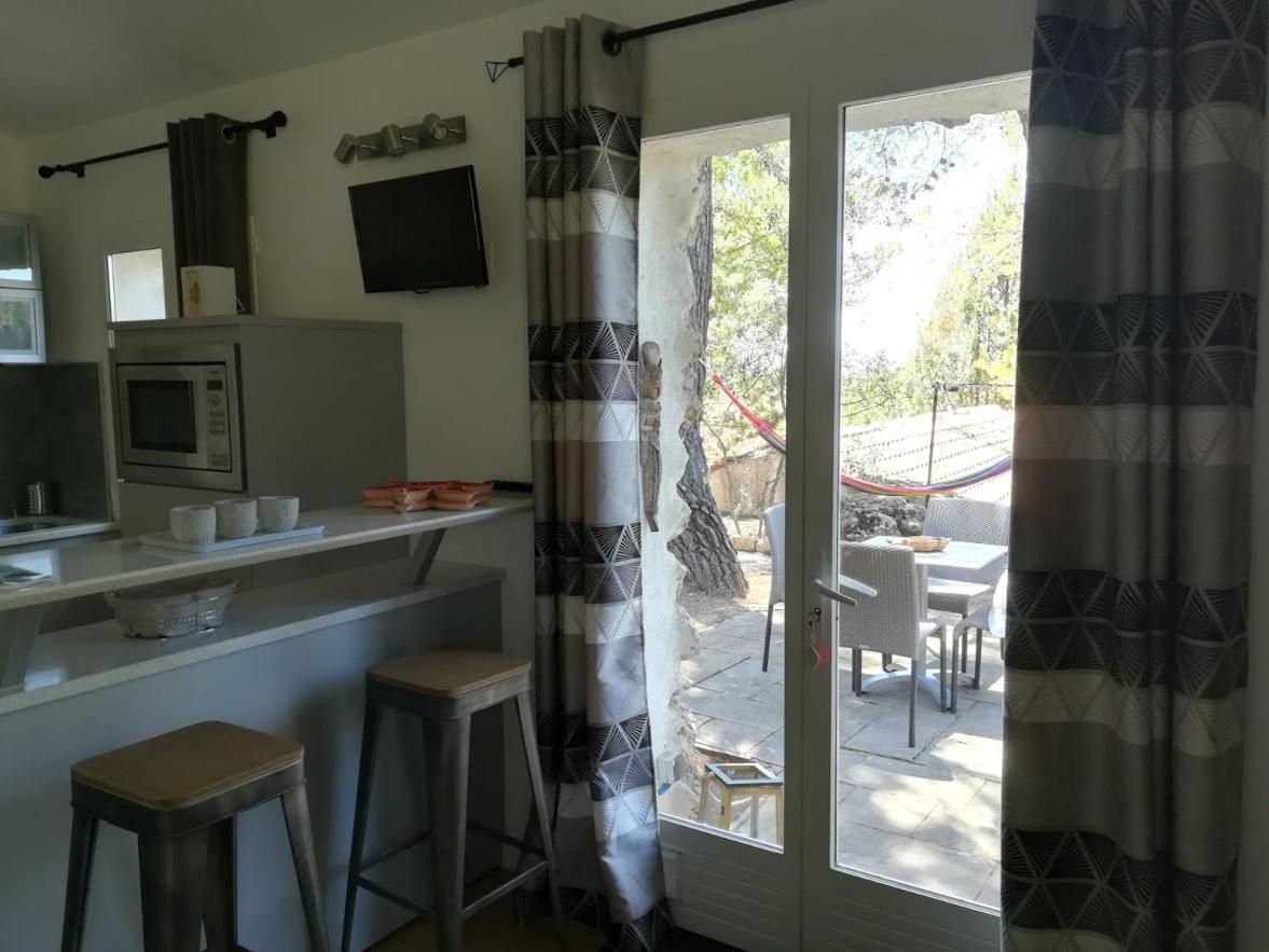 Gite Avec Spa Jacuzzi Au Coeur De Provence Cote D'Azur Saint-Antonin-du-Var Exteriör bild