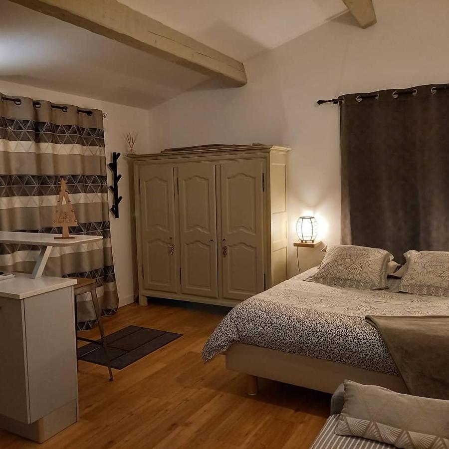 Gite Avec Spa Jacuzzi Au Coeur De Provence Cote D'Azur Saint-Antonin-du-Var Exteriör bild